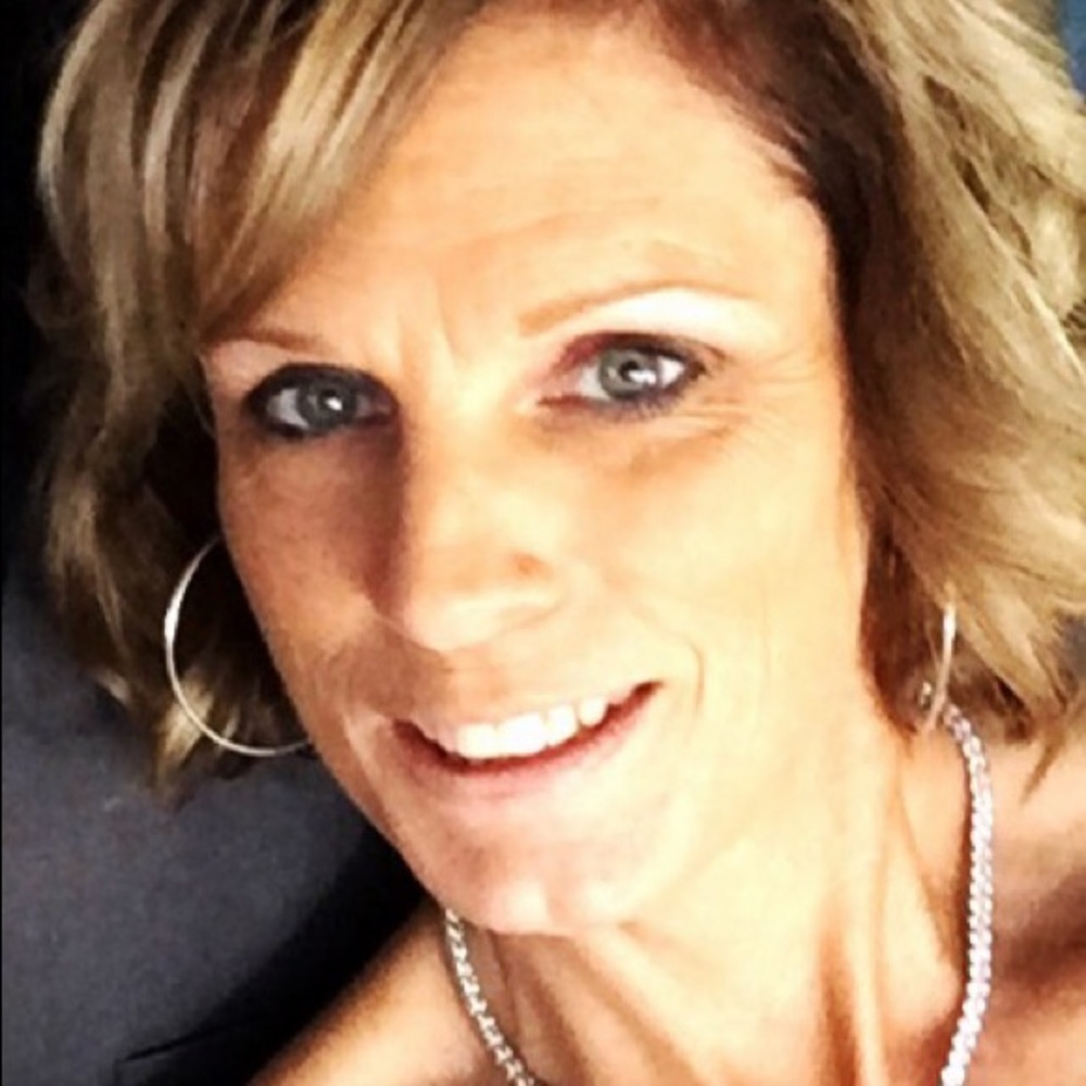 Meet your Posher, Linda